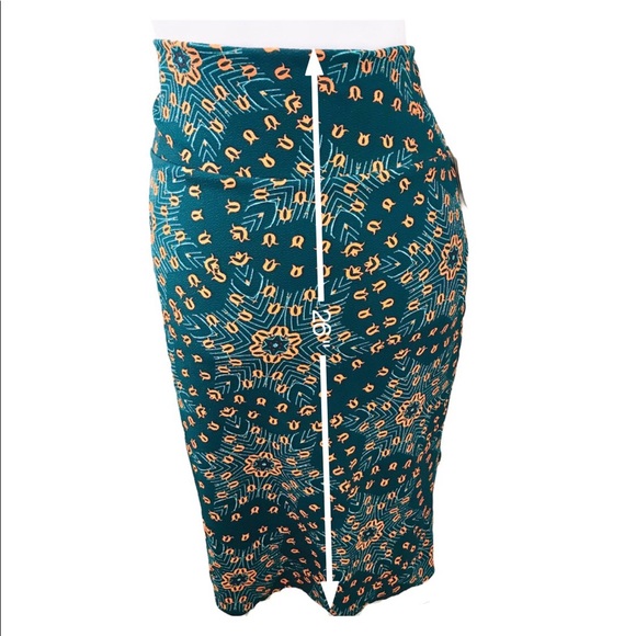 New Lularoe Cassie Skirt Size 3XL - Picture 8 of 10